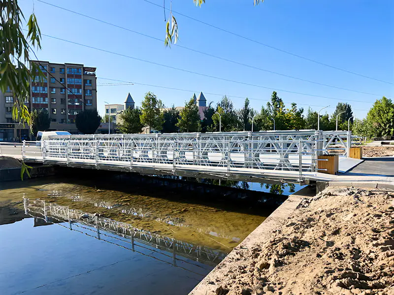 CB 100 Bailey Bridge dobbeltfelt trippelrad enkeltlags forsterket galvanisert Bailey Bridge